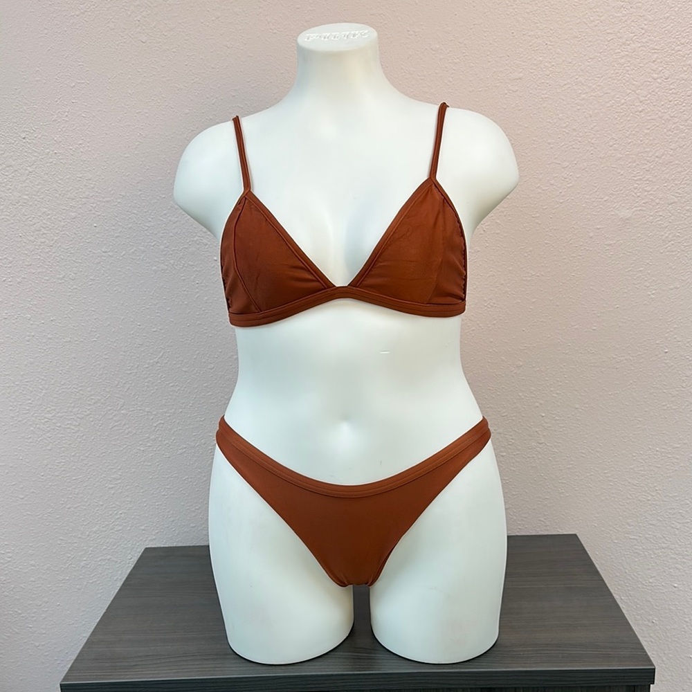 Elegant Copper Bikini Set - Picture 3 of 5